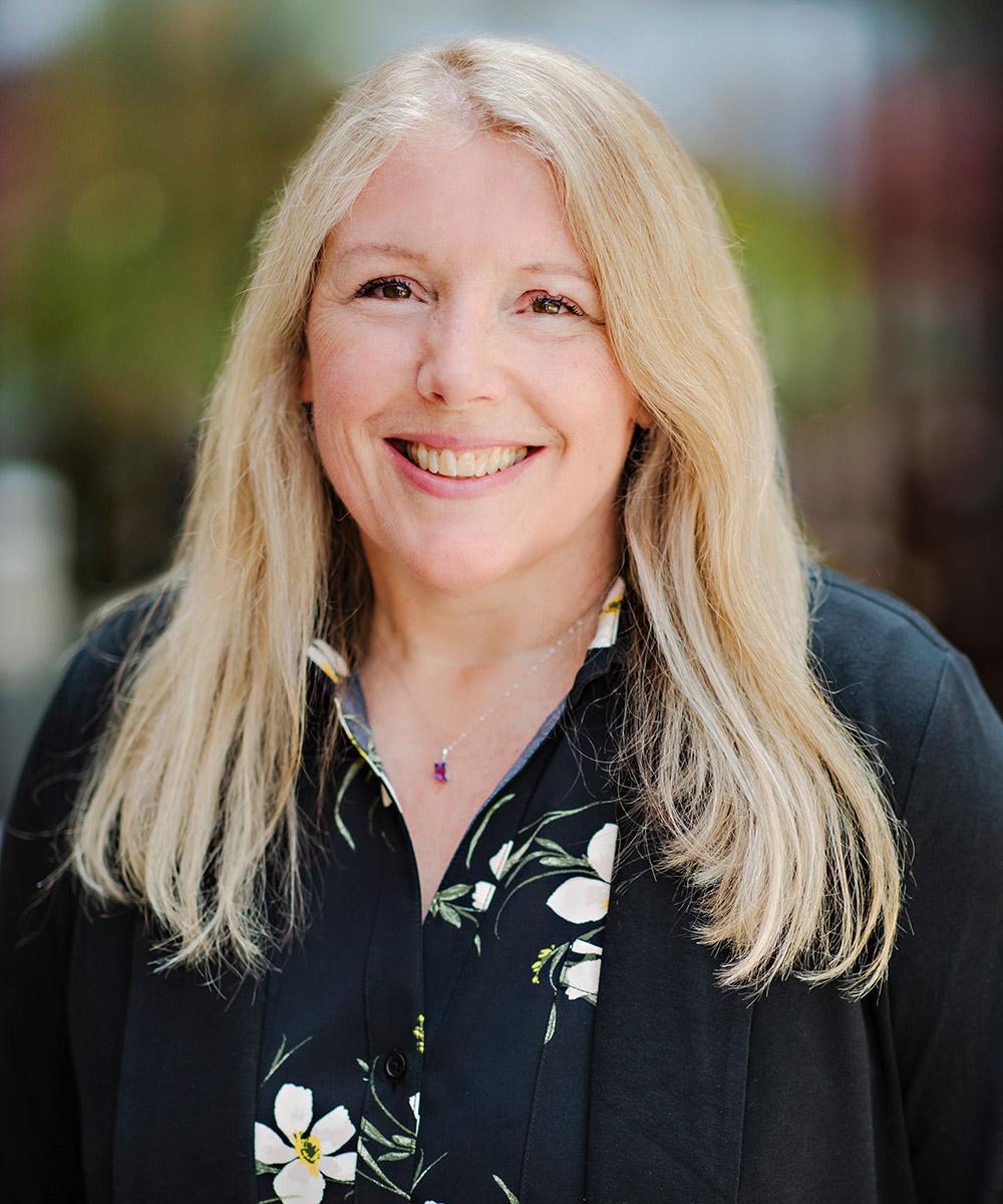 Alison Power headshot